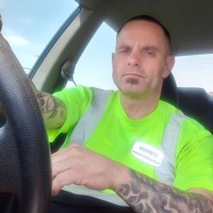 Meet your Posher, Marshall